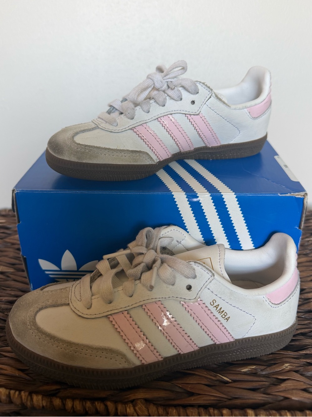 Adidas Kids Samba OG C Sneakers in White/Pink/Gum - Size 11K